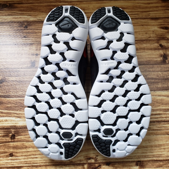 Nike Flex RN Men's Black red sneakers shoes - Picture 4 of 5